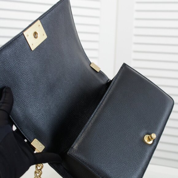 💎✨AUTHENTIC✨💎BOY CHANEL HANDBAG - Picture 7 of 9